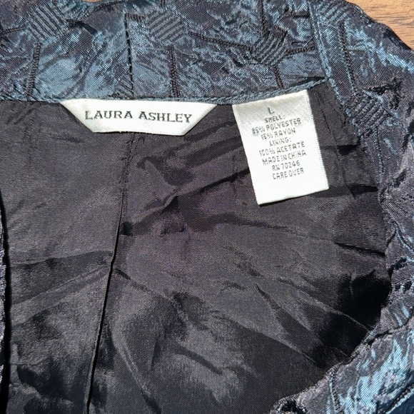 VINTAGE LAURA ASHLEY Formal Navy Textured Jacket. Size L - Picture 7 of 9